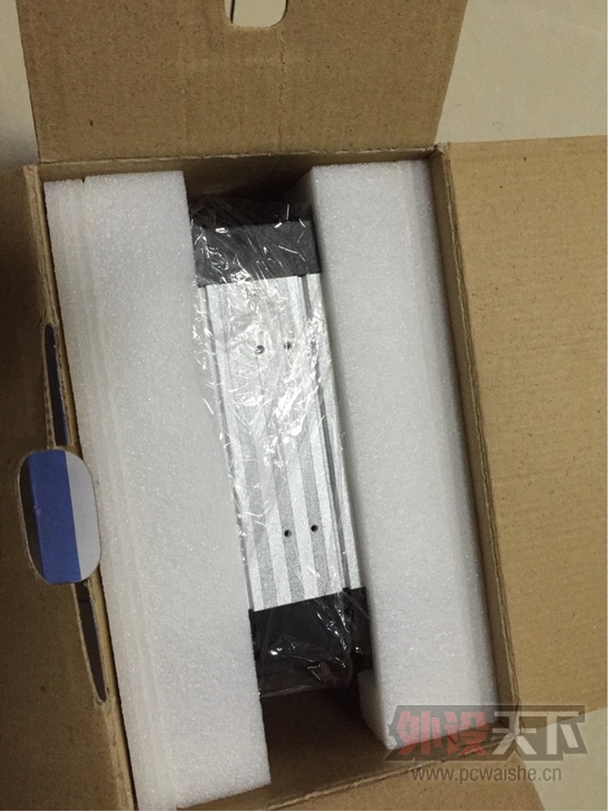 [�ϲ�]����λ 3.5�� �Ȳ�� Ӳ�̺� SNT-3141-SATA ��ȡ�� 4λ ����