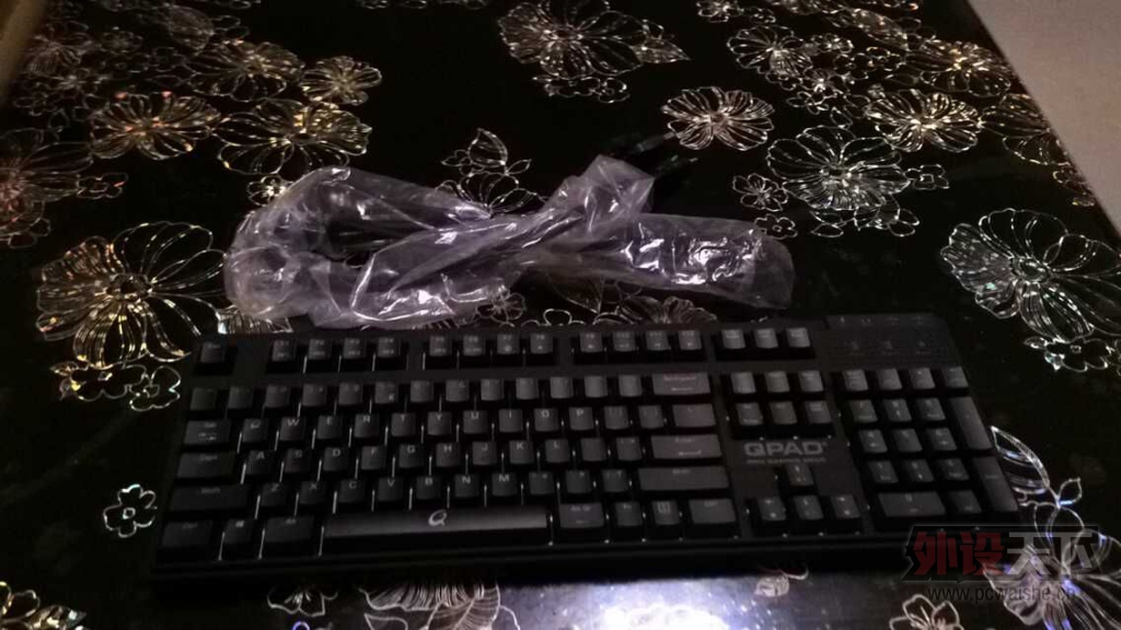 ��������Qpad mk90 RGB���� 560 (���)  �Ѳ���ͼ