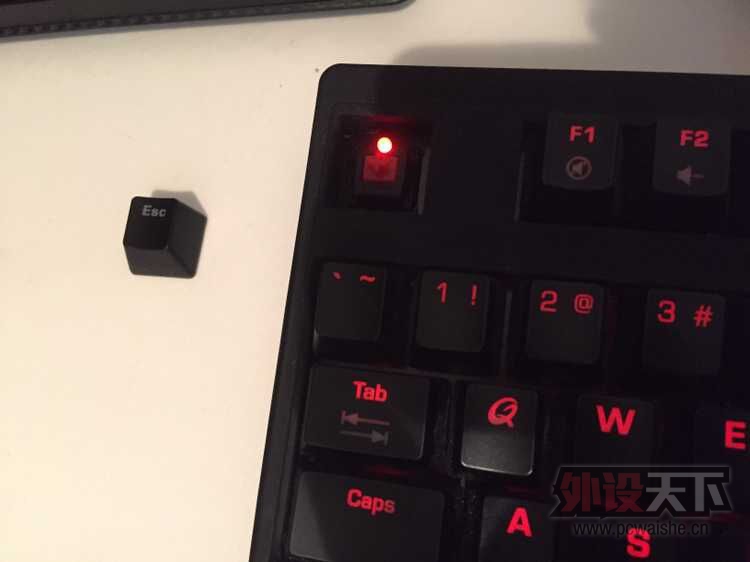 ���ѳ������ۣ���9��  QPAD MK85 ����