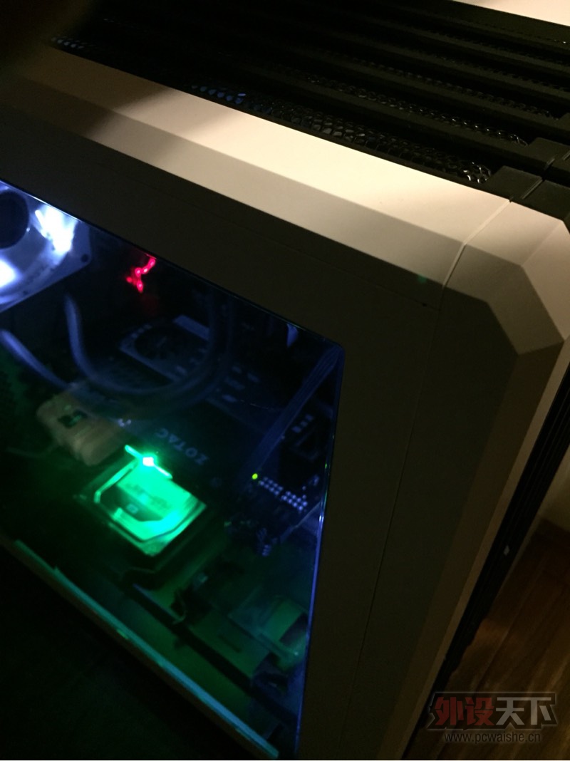 ���˸�980TI��ɪ�� �Ǻ����磡