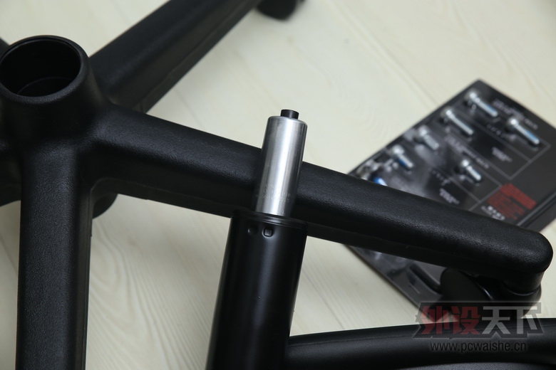�ﱦ��Ergonor��׿B-HAM���幤ѧ������ ����