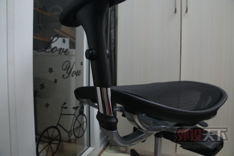 �ﱦ��Ergonor��׿B-HAM���幤ѧ������ ����