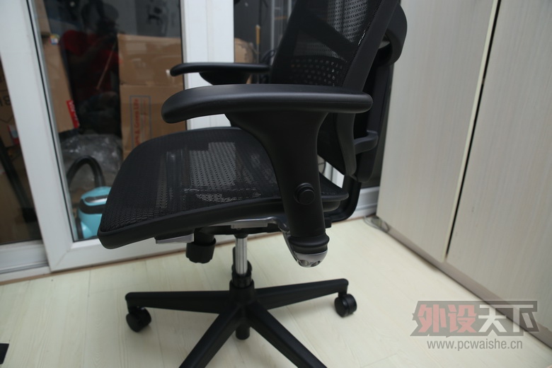 �ﱦ��Ergonor��׿B-HAM���幤ѧ������ ����