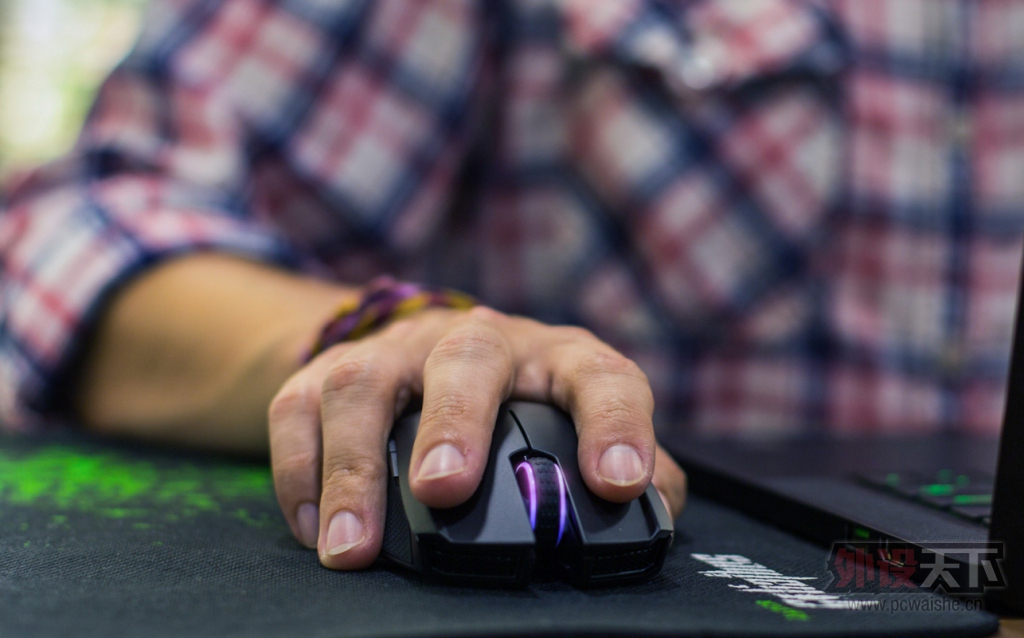 IFA2015 Razer߷ȫOrochi᪴