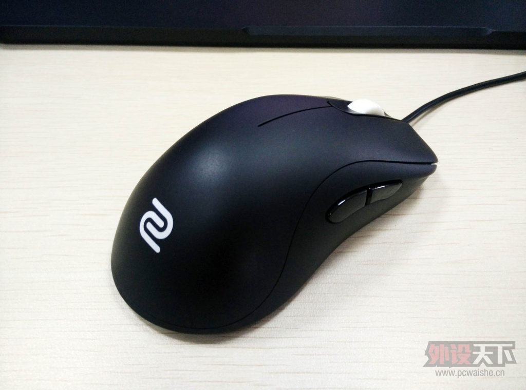 �����ݡ�ZOWIE/׿�� ZA13���FPS������Ϸר��CS����