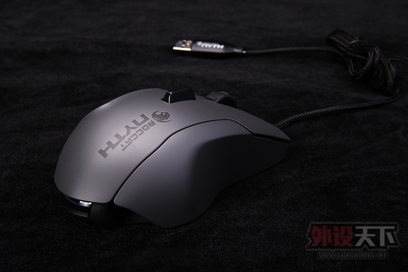 ǿROCCAT NYTHϷVS٤޼òʰϷ