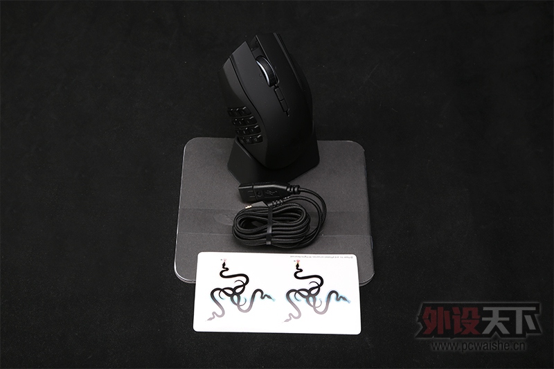 ǿROCCAT NYTHϷVS٤޼òʰϷ