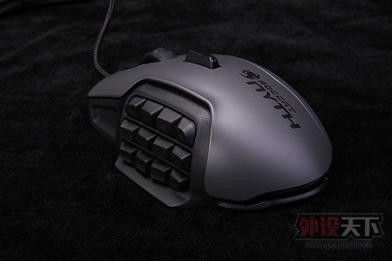 ǿROCCAT NYTHϷVS٤޼òʰϷ