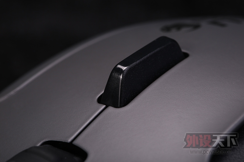 ǿROCCAT NYTHϷVS٤޼òʰϷ