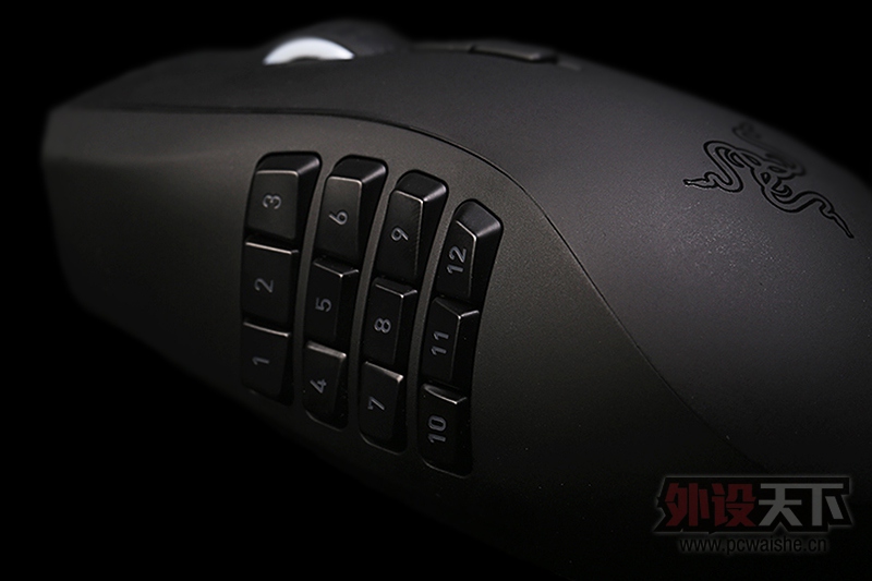 ǿROCCAT NYTHϷVS٤޼òʰϷ