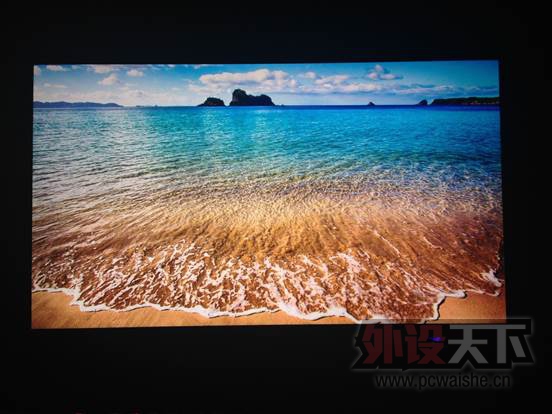 ���ڵȵ��㣬����Ĺ�ɫ����ʾ������VG2450�ײ�