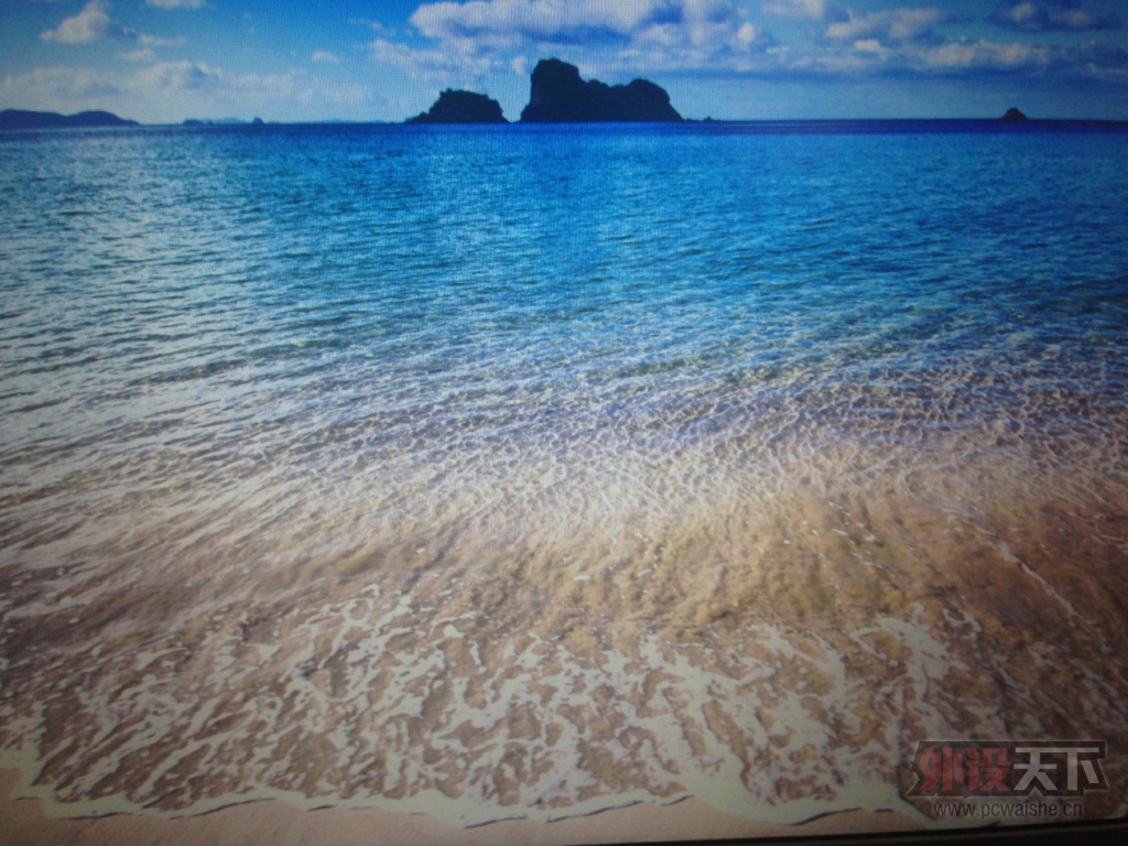���ڵȵ��㣬����Ĺ�ɫ����ʾ������VG2450�ײ�