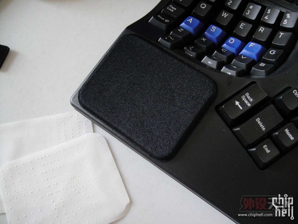 ��������Ļ�е���̣������ô������