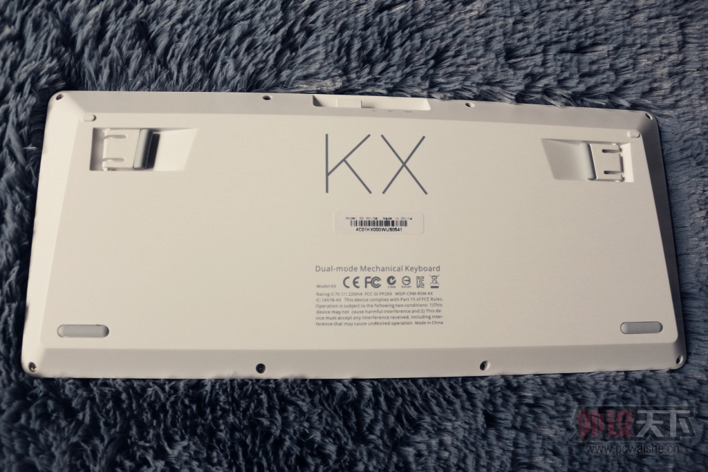 ɹ�³裬�װذ�ɫ����KX���߱����е����