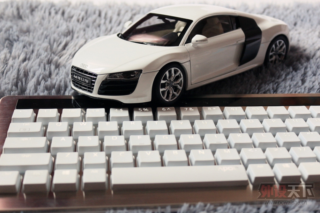 ɹ�³裬�װذ�ɫ����KX���߱����е����