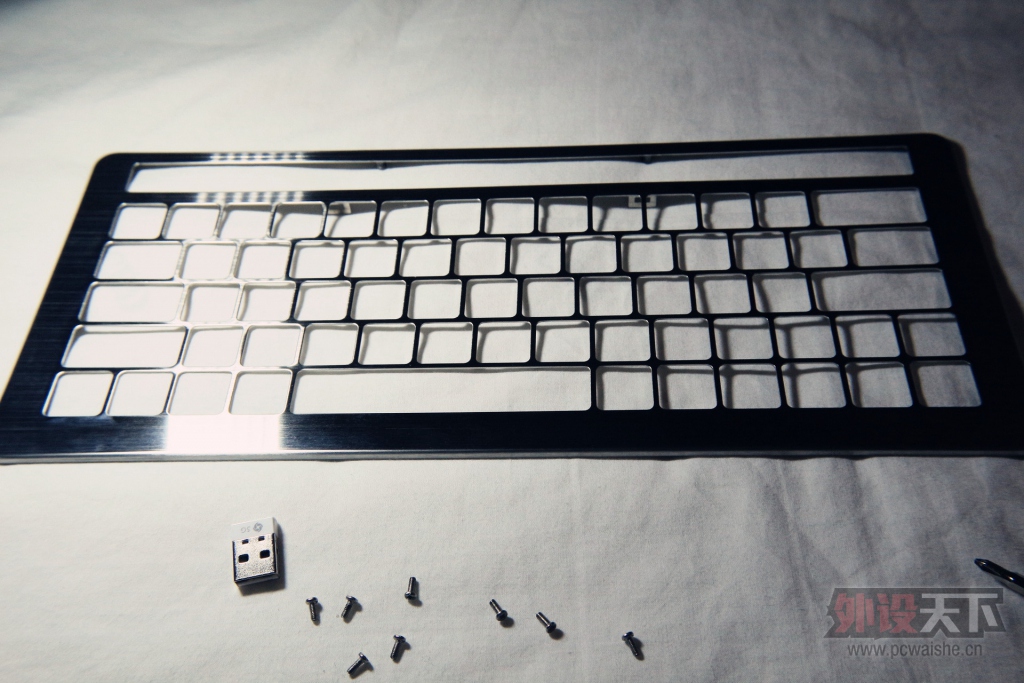 ɹ�³裬�װذ�ɫ����KX���߱����е����