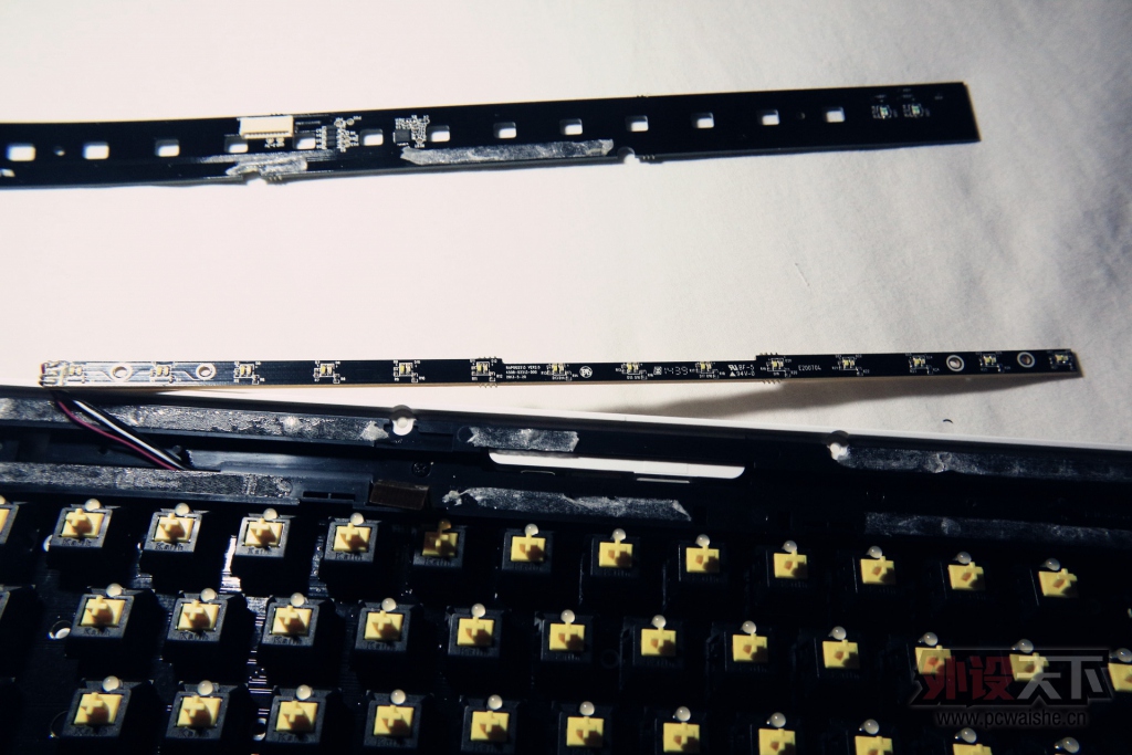 ɹ�³裬�װذ�ɫ����KX���߱����е����