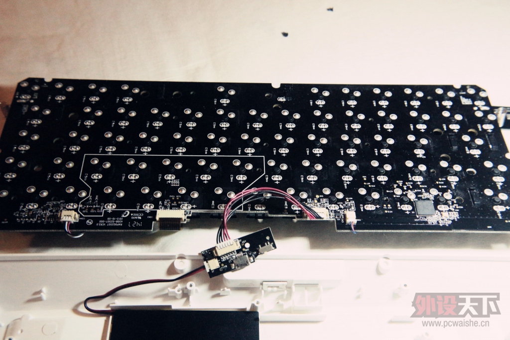 ɹ�³裬�װذ�ɫ����KX���߱����е����