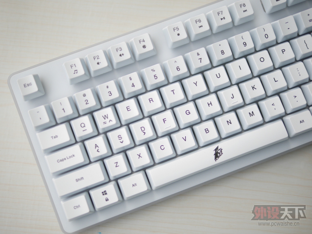 ���ǲ����ָС�����ϯ��һ���GK3�羺��ʱ������е��Ϸ������������