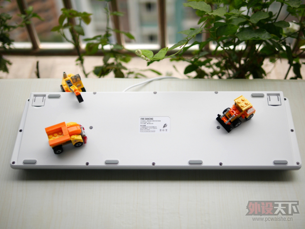 ���ǲ����ָС�����ϯ��һ���GK3�羺��ʱ������е��Ϸ������������