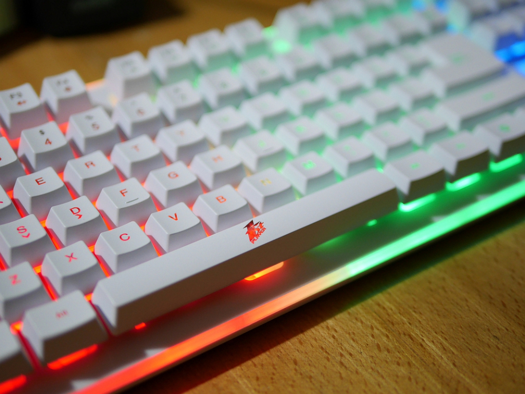 ���ǲ����ָС�����ϯ��һ���GK3�羺��ʱ������е��Ϸ������������