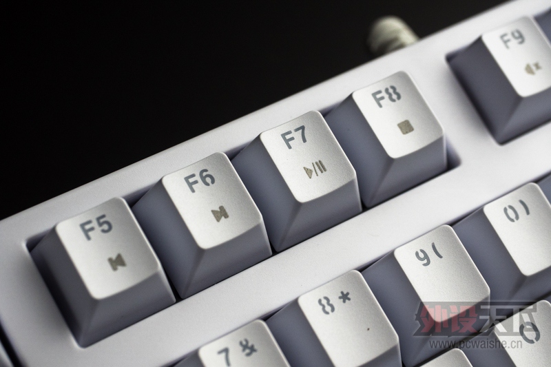 �����ӡ���֪���ĵǳ� Hellboy�����е����ʹ������