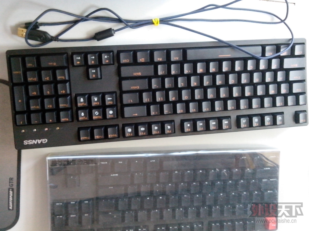 ��ɽ������˹104 ӣ�һ��� ����+�� ���߷���