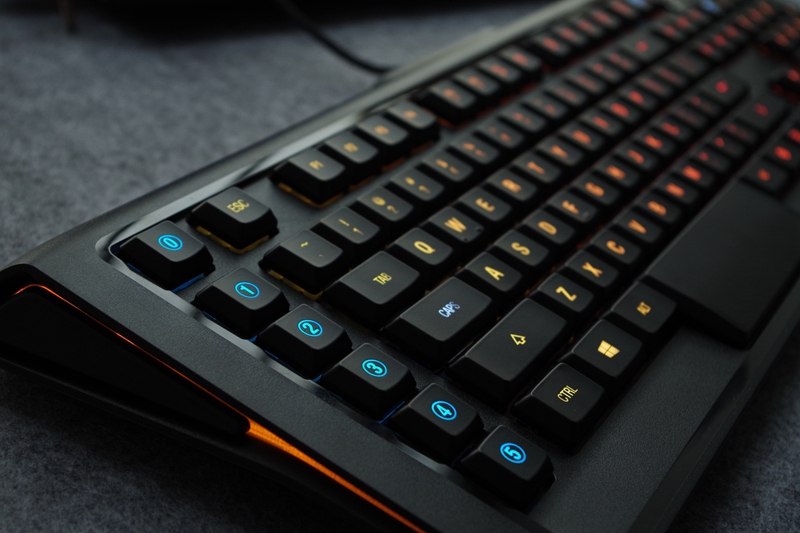 ��ֵ������ʵ���ɡ������APEX M800����