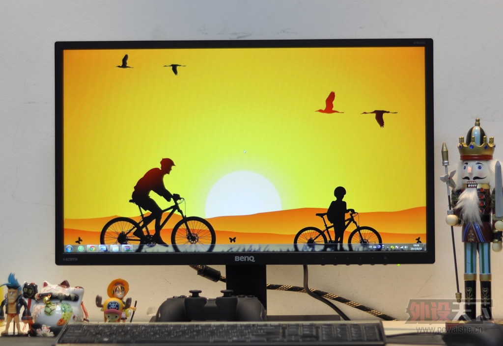 ��ͼʵ�����⣬ƽ����ʾ������GW2470H���÷���