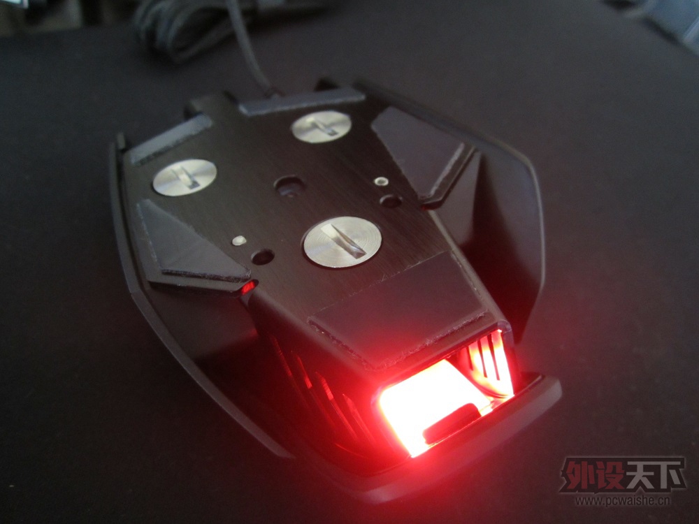 ���ɶ�����������ɫM65RGB