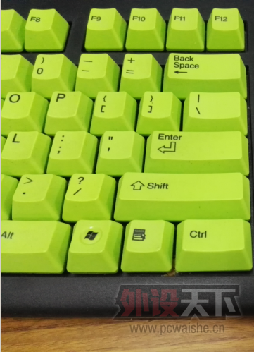 Ϊ���������ĳ����ġ���ɫ����ɫ�ܲ���