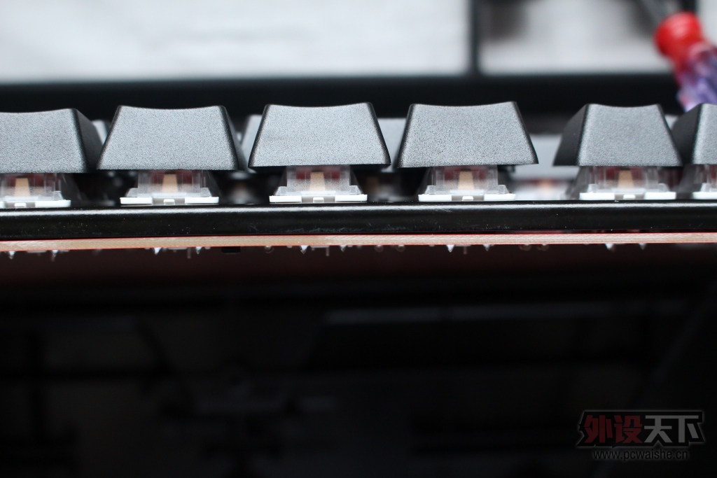 Ducky 2108s2ø