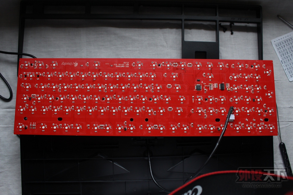 Ducky 2108s2ø