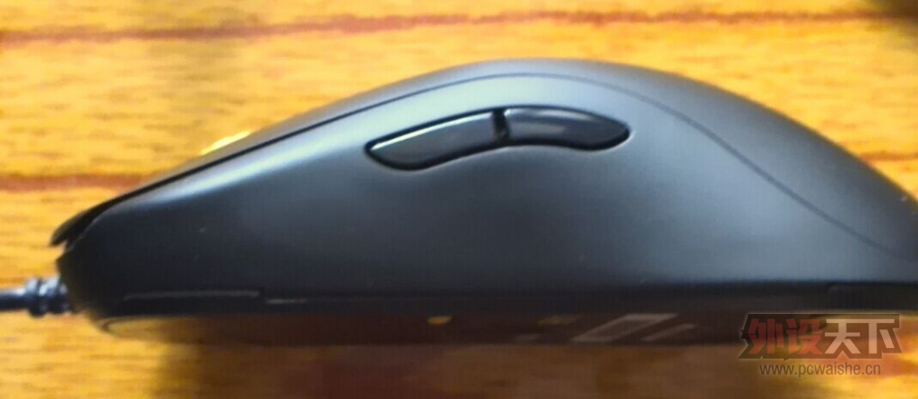 �����ݡ�zowie��� fk1һֻ   ���˪��֮������һ��