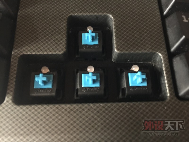 �����ϡ����ߺڹѸ� ����ЧӦ3 ��ذ� ������