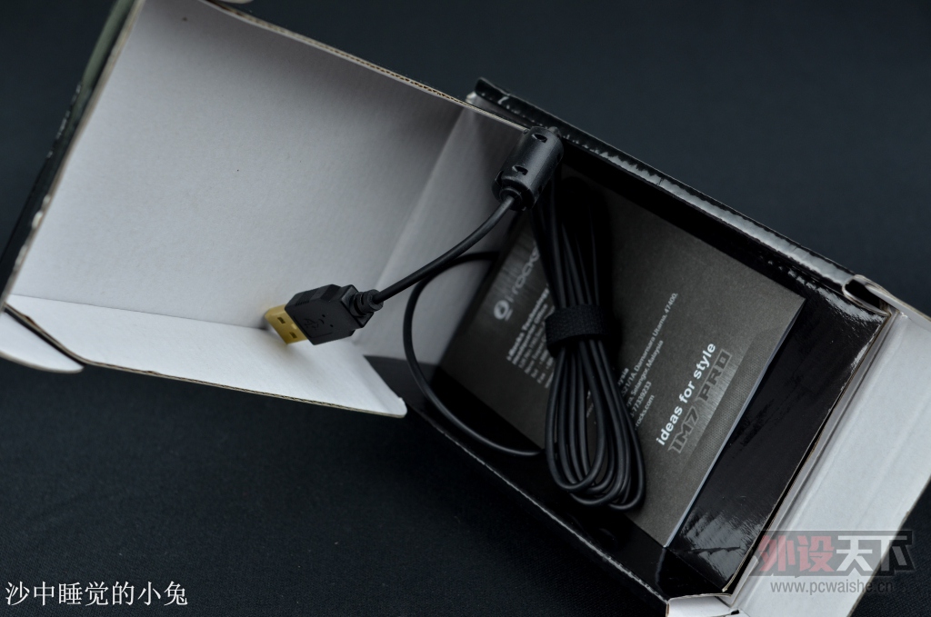 I-ROCKS���ǿ� IM7 PRO�òʲ� ����Ź���尴���Գƴ��� ����
