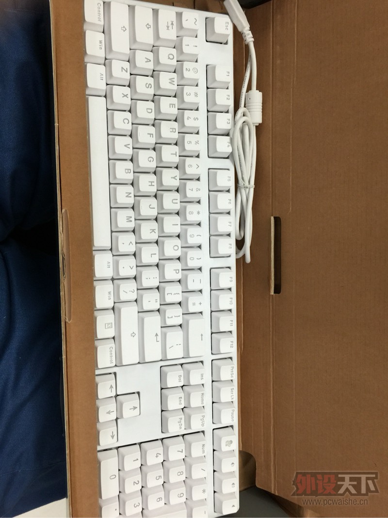 ���ѳ��������ۡ�KBT KBtalKing ONE108 ��ɫ���� 550����