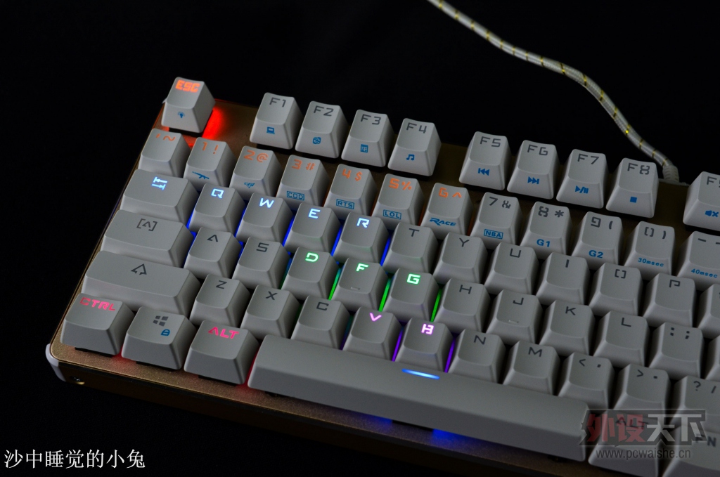 ƹسPLUе籩 PK-1100 ʦ Ľе̿⡣