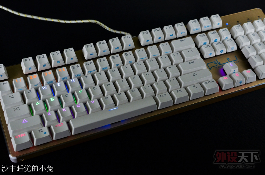 ƹسPLUе籩 PK-1100 ʦ Ľе̿⡣
