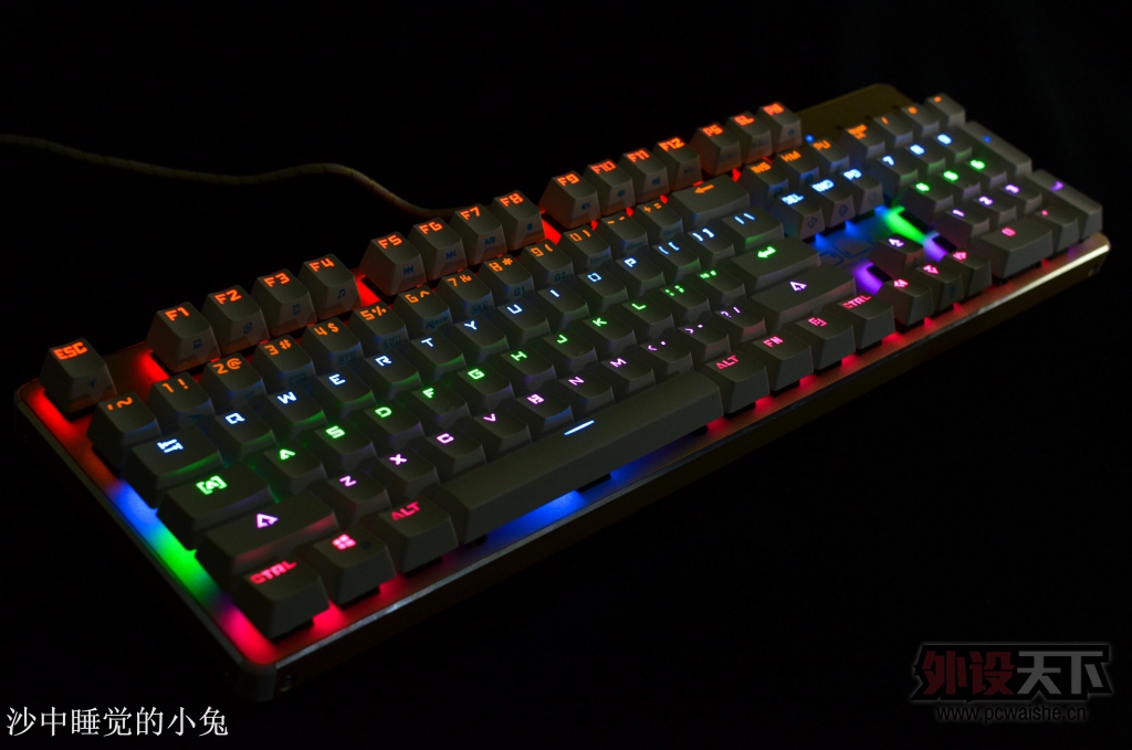 ƹسPLUе籩 PK-1100 ʦ Ľе̿⡣