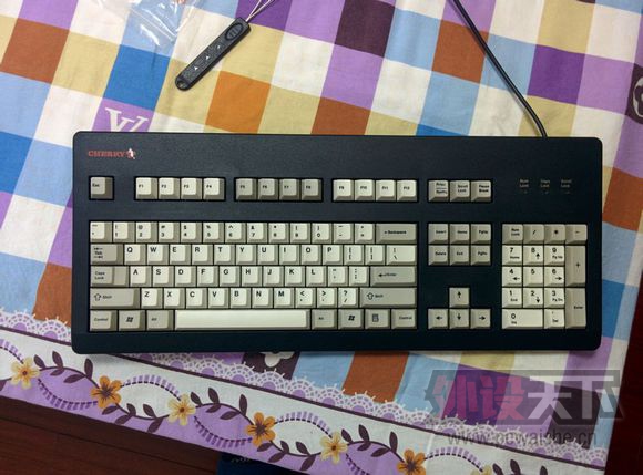 �����ۡ����㽭��cherry 3494��ɫ���ᣬǹ��AR-15