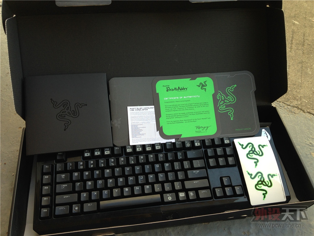 ���������ݡ����� Razer �ڹѸ� �����ռ��� ��е���� ���� 400ȫ����˳��