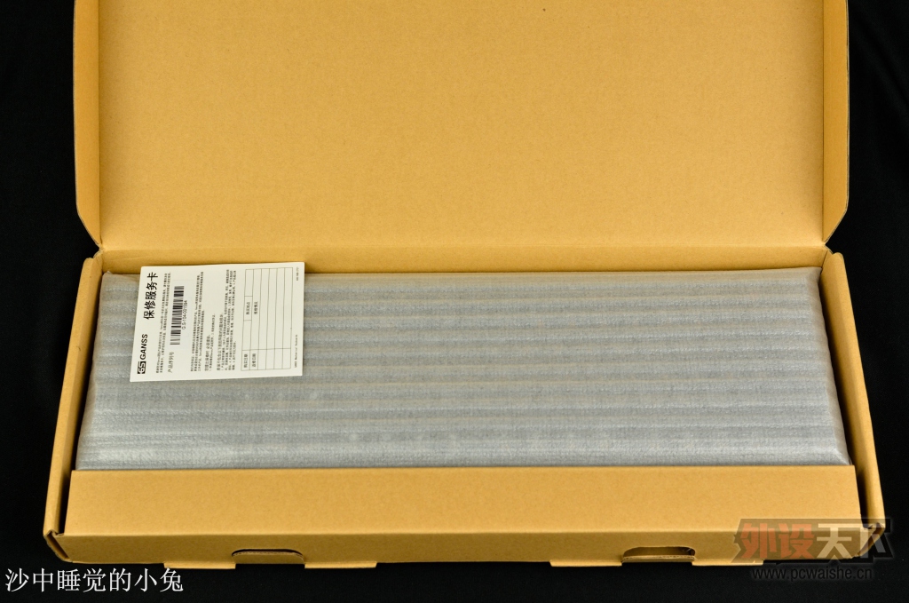 �Լ۱Ȼ����Լ۱ȣ�CHERRYϡ����+�ڳȶ�ɫ��ñ = GANSS 104 �����е���̵��ְ���