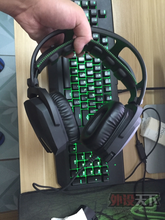 �ѳ�-���ۺڹѸ��ռ����2.2���Ǻ�ħ