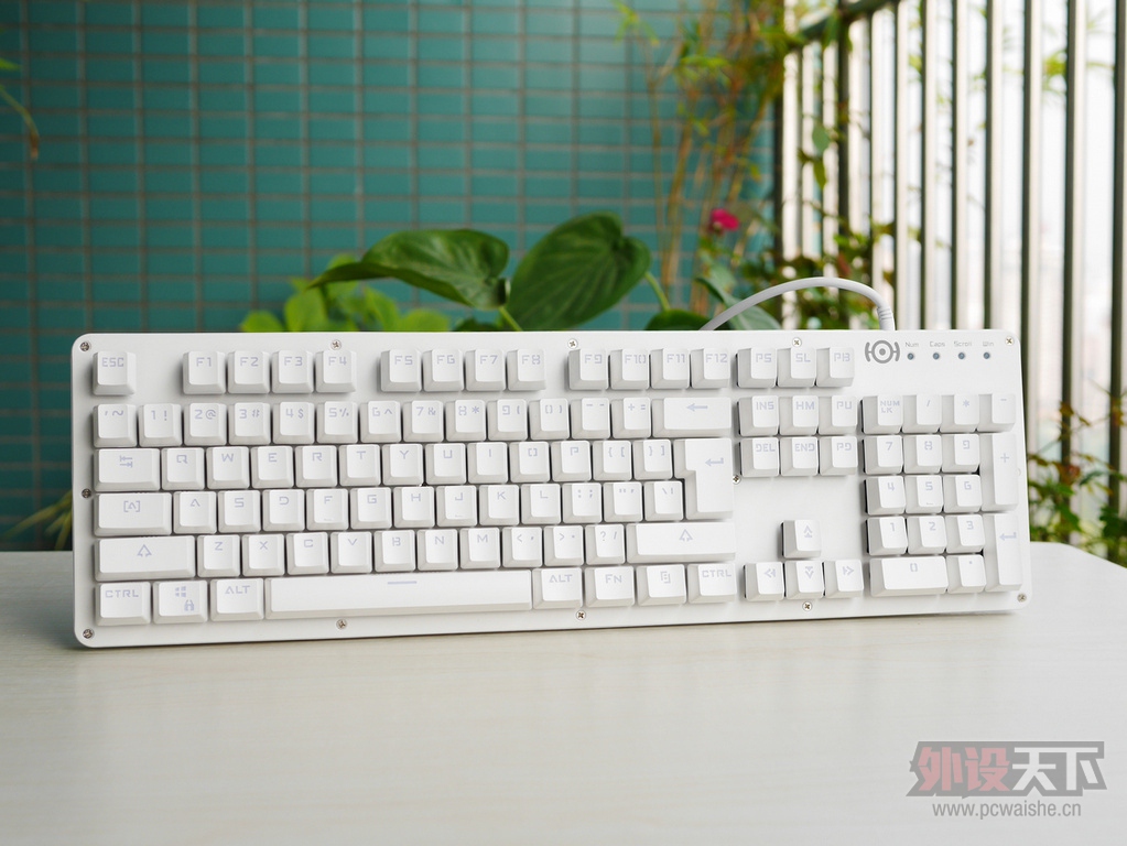 �������뱳����ײ--��Ī��K002��ʰ�����е������������