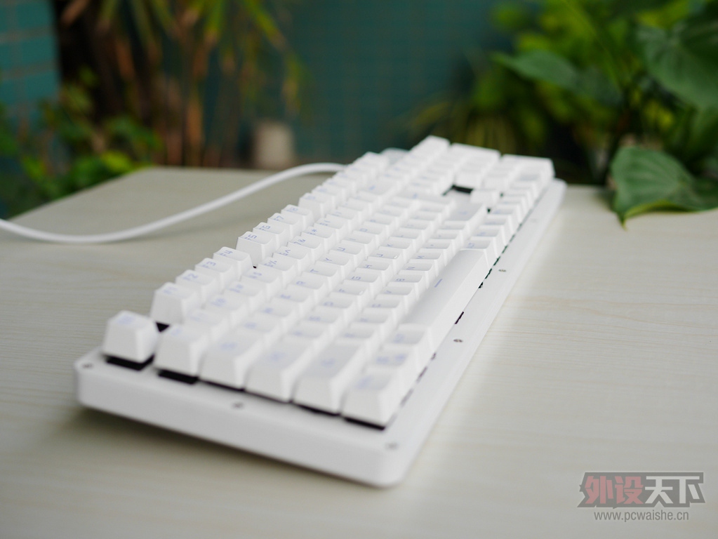 �������뱳����ײ--��Ī��K002��ʰ�����е������������