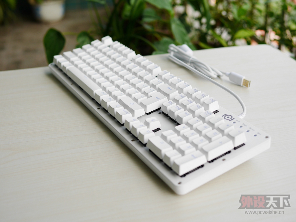 �������뱳����ײ--��Ī��K002��ʰ�����е������������