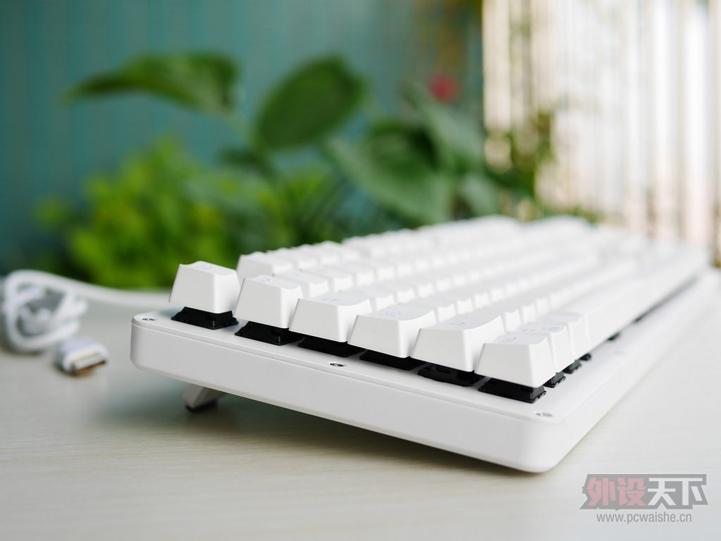 �������뱳����ײ--��Ī��K002��ʰ�����е������������