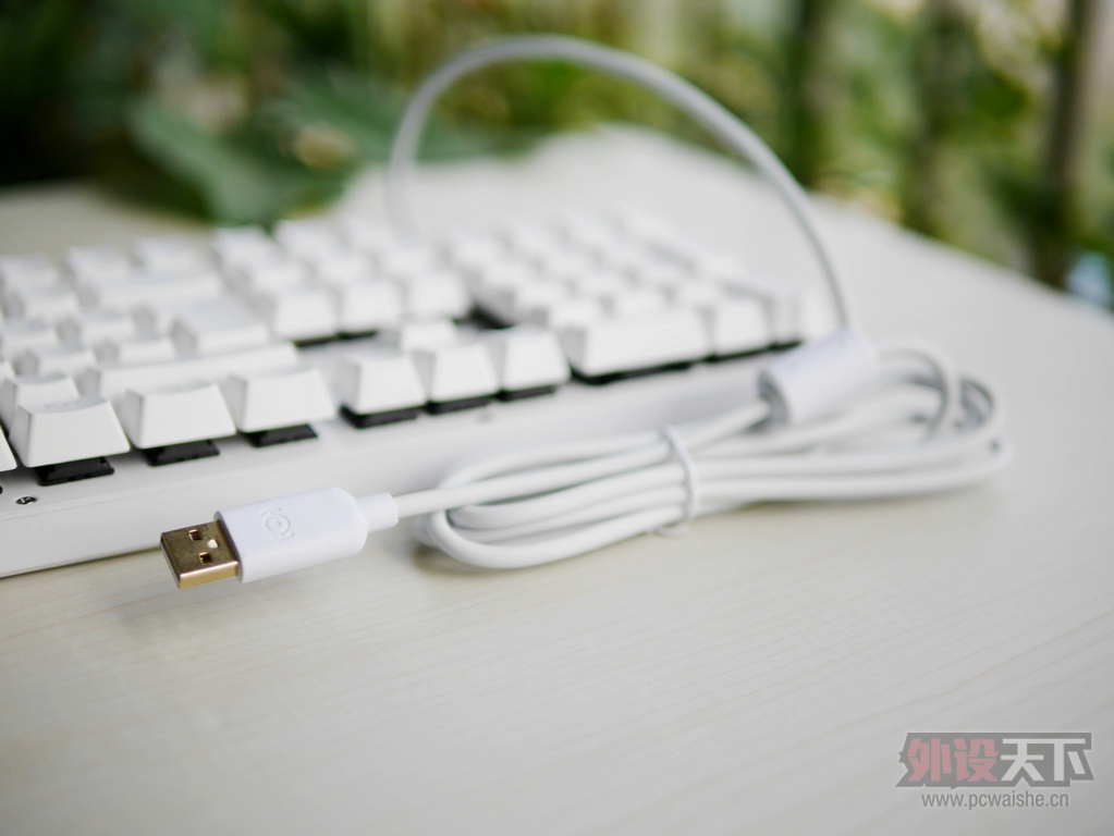 �������뱳����ײ--��Ī��K002��ʰ�����е������������