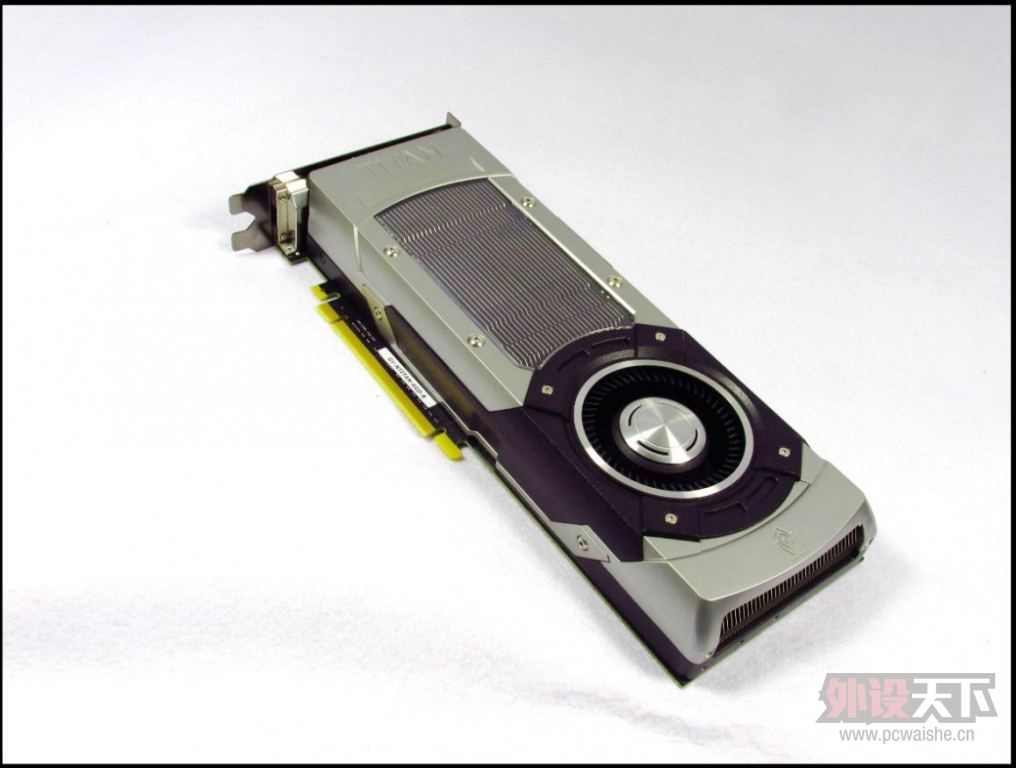 ��ʲô����SHOW������������TITAN